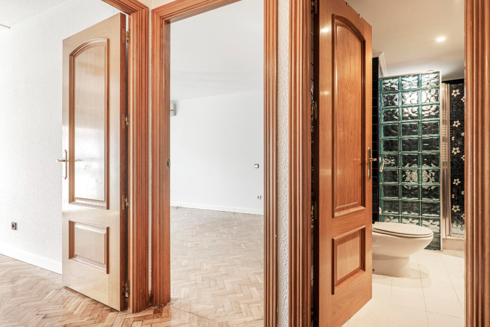 Wybór drzwi przeciwpożarowych do mieszkań w Warszawie: co sprawdzić przed zakupem? Wybór drzwi przeciwpożarowych do mieszkań w Warszawie: co sprawdzić przed zakupem?